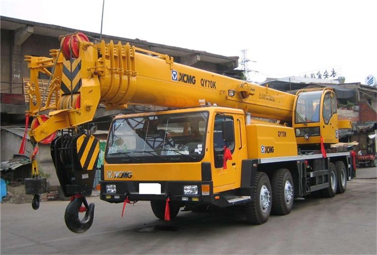 正定县吊车出租选择重点