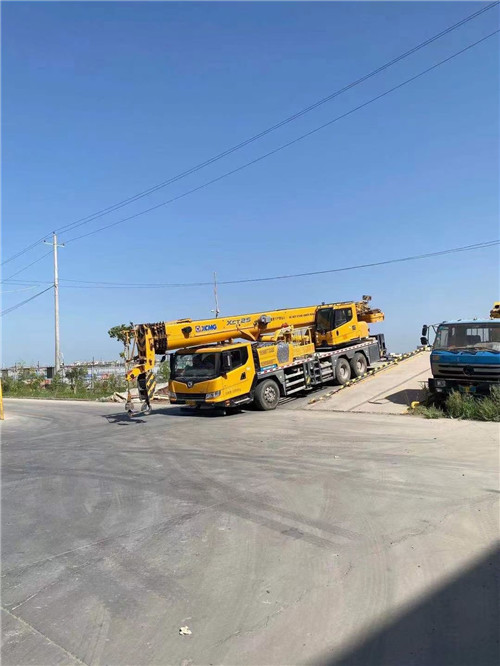 正定县吊车作业时，可能会产生哪些额外收费项目？