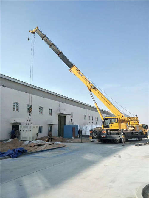 正定县“超载就喊停”—— 吊车的 “重量保镖” 技术
